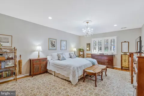 Bedroom - 7724 Desdemona Ct, Mclean, VA 22102 photo 1 of 8