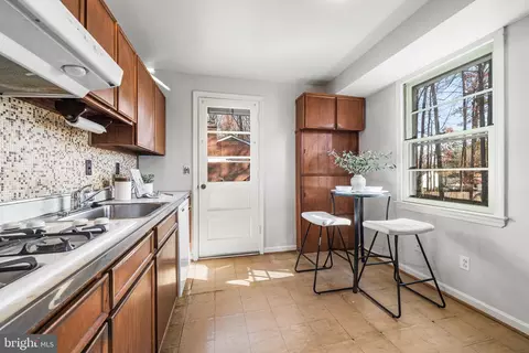 Kitchen - 7457 Long Pine Dr, Springfield, VA 22151 photo 2 of 3