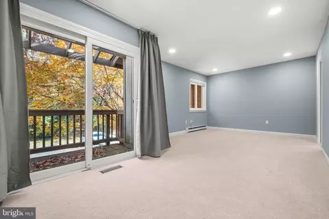 2152 Glencourse Ln, Reston, VA 20191 photo 19