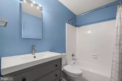2152 Glencourse Ln, Reston, VA 20191 photo 28