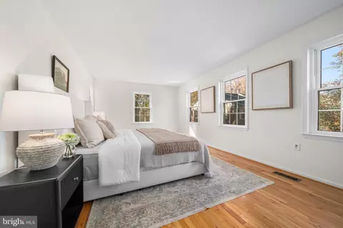 Bedroom - 5658 Sutherland Ct, Burke, VA 22015 photo 1 of 4