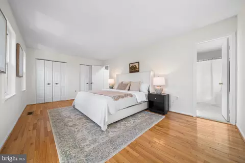 Bedroom - 5658 Sutherland Ct, Burke, VA 22015 photo 2 of 4