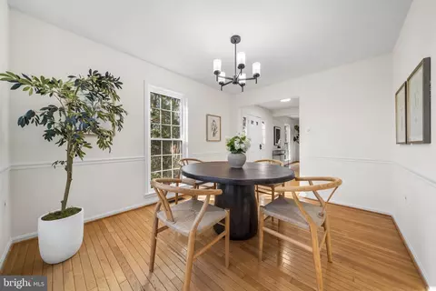 Dining - 5658 Sutherland Ct, Burke, VA 22015 photo 2 of 3