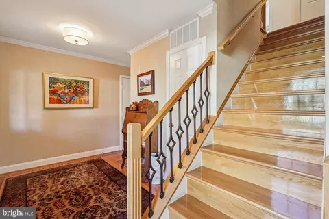Entry Way - 5608 Doolittle St, Burke, VA 22015 photo 2 of 5