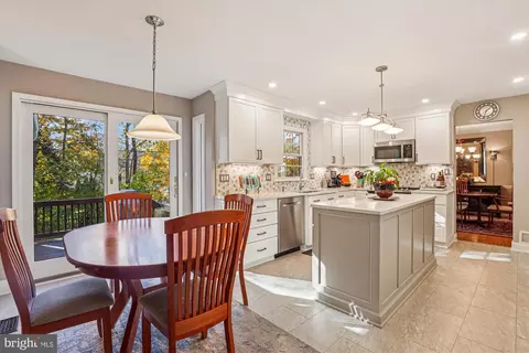 Kitchen - 5608 Doolittle St, Burke, VA 22015 photo 6 of 6