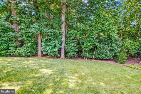 Exterior - 5608 Doolittle St, Burke, VA 22015 photo 12 of 14