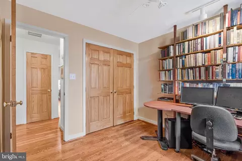 Other - 6628 Mclean Ct, Mclean, VA 22101 photo 3 of 6