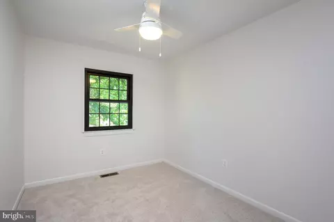 2060 Headlands Cir, Reston, VA 20191 photo 19