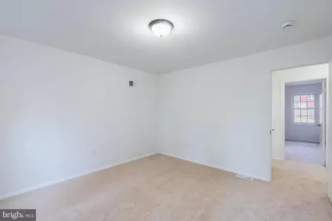 7619 Tiverton Dr, Springfield, VA 22152 photo 18