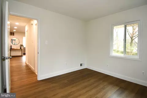 7407 Kelvin Pl, Springfield, VA 22151 photo 18