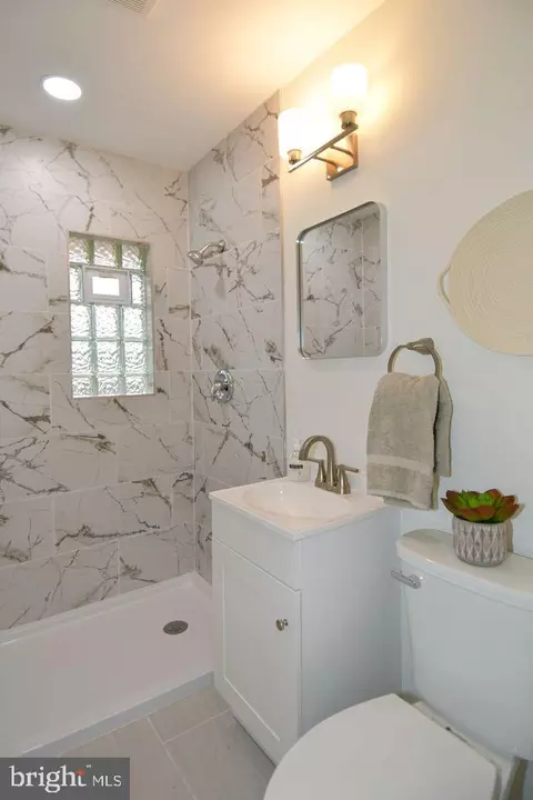 7407 Kelvin Pl, Springfield, VA 22151 photo 20
