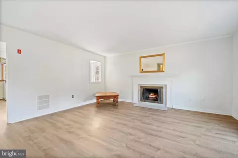 Living - 2335 Rosedown Dr, Reston, VA 20191 photo 2 of 2