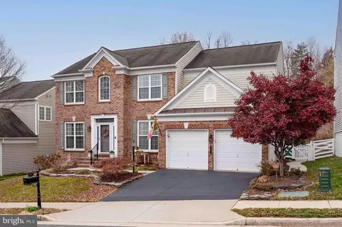 8187 Douglas Fir Dr, Lorton, VA 22079