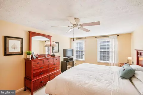 7729 Middle Valley Dr, Springfield, VA 22153 photo 30