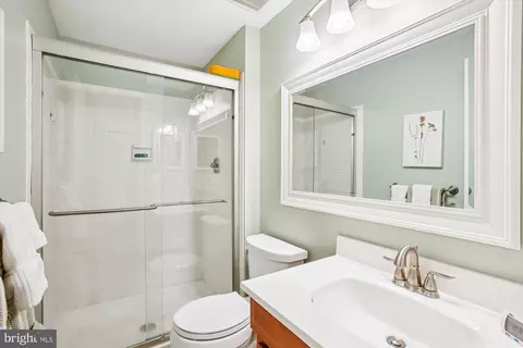 7729 Middle Valley Dr, Springfield, VA 22153 photo 33