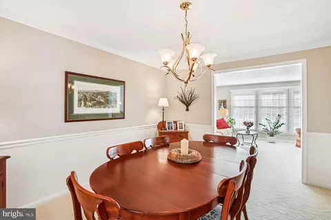 7729 Middle Valley Dr, Springfield, VA 22153 photo 13