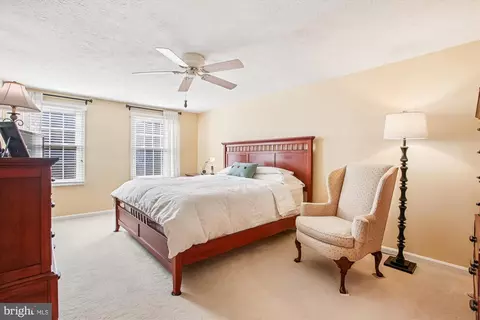 7729 Middle Valley Dr, Springfield, VA 22153 photo 28