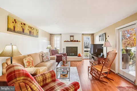 7729 Middle Valley Dr, Springfield, VA 22153 photo 22