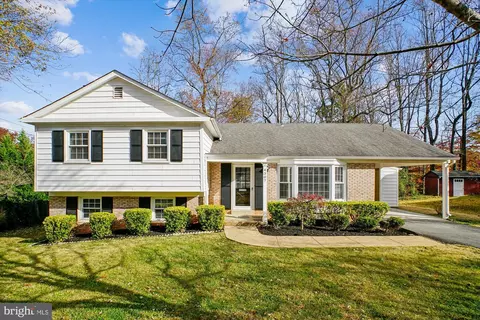 4307 Planters Ct, Annandale, VA 22003