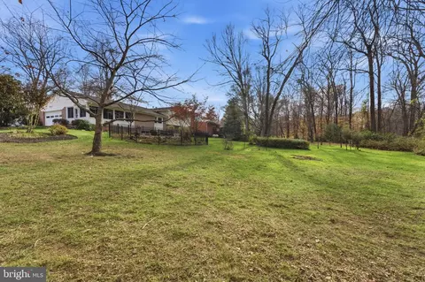 Exterior - 2631 E Meredith Dr, Vienna, VA 22181 photo 13 of 25