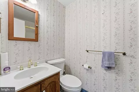 Bath - 2631 E Meredith Dr, Vienna, VA 22181 photo 4 of 5