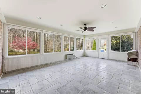 Exterior - 2631 E Meredith Dr, Vienna, VA 22181 photo 3 of 25