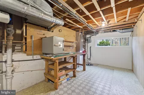 Other - 2631 E Meredith Dr, Vienna, VA 22181 photo 18 of 38
