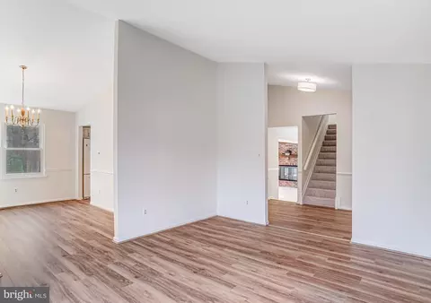 9019 Octavia Ct, Springfield, VA 22153 photo 14