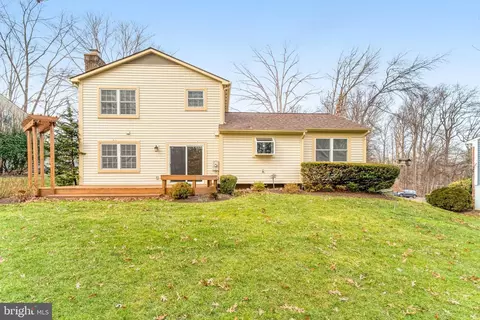 9019 Octavia Ct, Springfield, VA 22153 photo 50