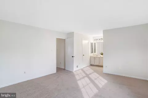 9019 Octavia Ct, Springfield, VA 22153 photo 20