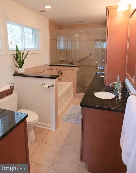 Bath - 7323 Inzer St, Springfield, VA 22151 photo 1 of 2