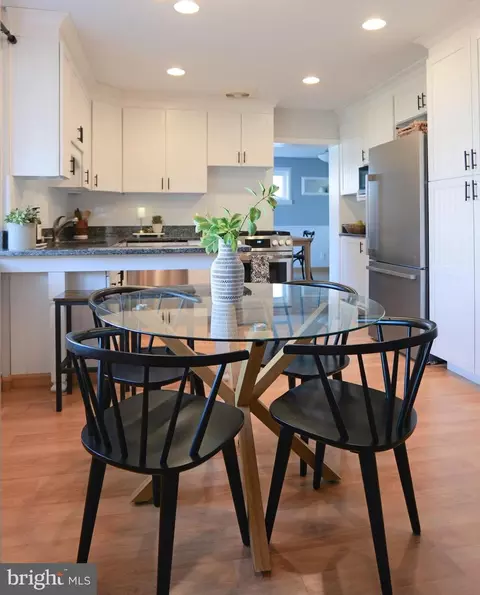 Dining - 7323 Inzer St, Springfield, VA 22151 photo 1 of 1