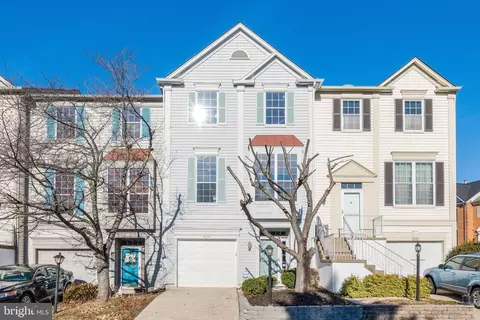 5114 Beauregard St, Alexandria, VA 22312