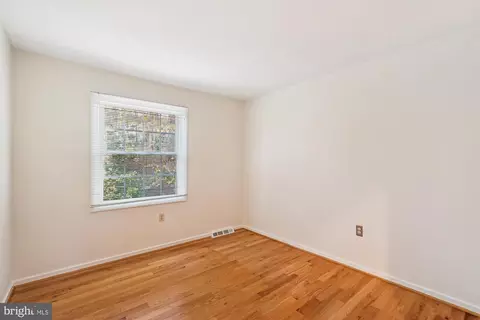 Bedroom - 11410 Running Cedar Rd, Reston, VA 20191 photo 7 of 12