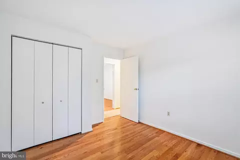 Bedroom - 11410 Running Cedar Rd, Reston, VA 20191 photo 8 of 12