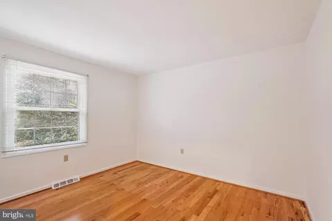 Bedroom - 11410 Running Cedar Rd, Reston, VA 20191 photo 10 of 12