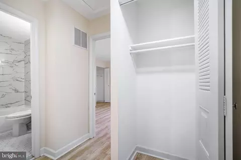 2201 Chamblee Pl, Herndon, VA 20170 photo 23