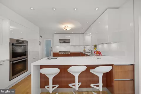 Kitchen - 6226 Nelway Dr, Mclean, VA 22101 photo 2 of 3