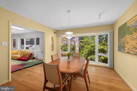 Dining - 6226 Nelway Dr, Mclean, VA 22101 photo 2 of 2