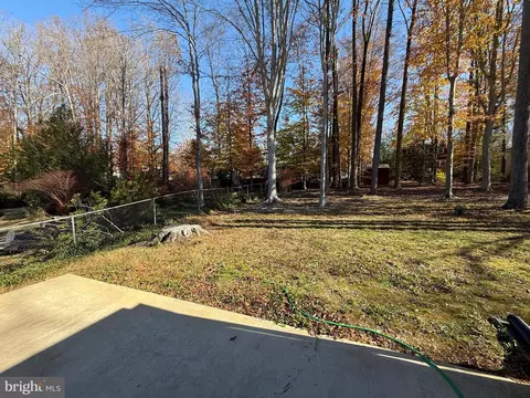 Exterior - 4721 Springbrook Dr, Annandale, VA 22003 photo 17 of 17