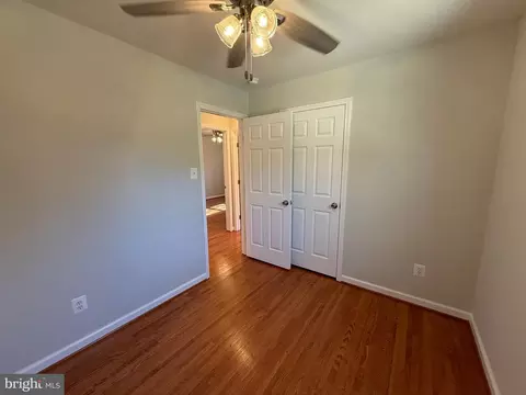 Bedroom - 4721 Springbrook Dr, Annandale, VA 22003 photo 5 of 6