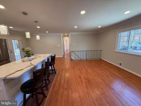 Living - 4721 Springbrook Dr, Annandale, VA 22003 photo 2 of 6