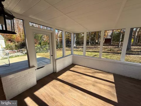 Exterior - 4721 Springbrook Dr, Annandale, VA 22003 photo 12 of 17