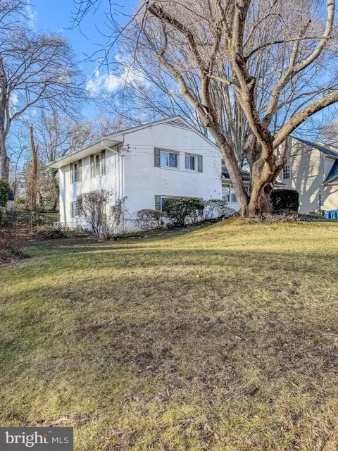 5413 Glenallen St, Springfield, VA 22151 photo 2