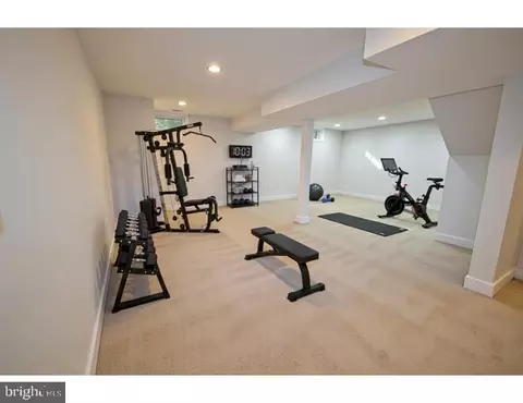 8375 Magic Leaf Rd, Springfield, VA 22153 photo 36