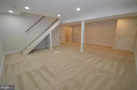 8375 Magic Leaf Rd, Springfield, VA 22153 photo 41