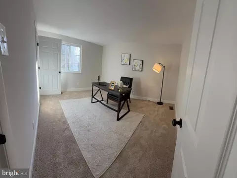 8375 Magic Leaf Rd, Springfield, VA 22153 photo 15