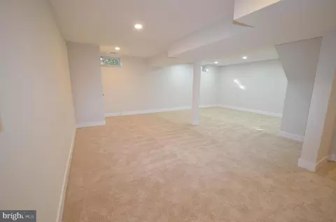 8375 Magic Leaf Rd, Springfield, VA 22153 photo 42