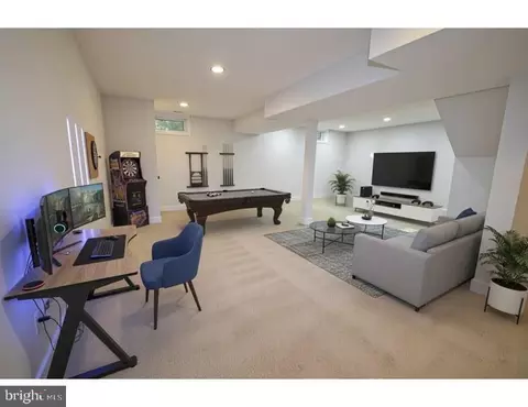8375 Magic Leaf Rd, Springfield, VA 22153 photo 38