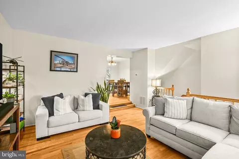 Living - 2418 Ridgehampton Ct, Reston, VA 20191 photo 2 of 2